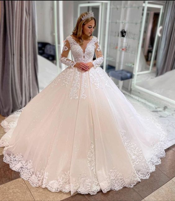 Classy Long Princess Appliques Lace Tulle Wedding Dress with Sleeves fg6596 - VelvetHem