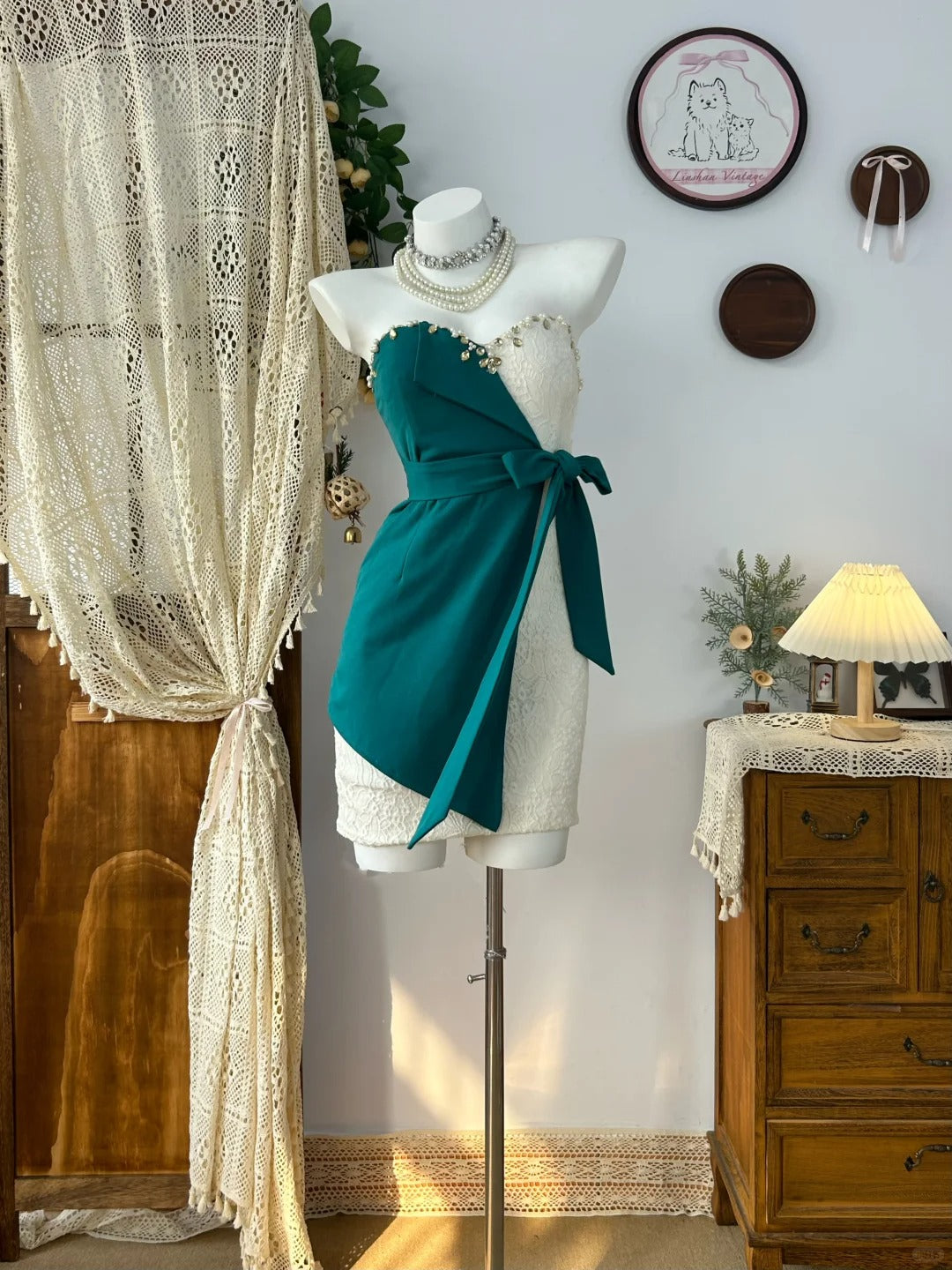 Short Vintage Evening Dress Elegant Sleeveless Short Prom Party Dress - View 2 | VelvetHem
