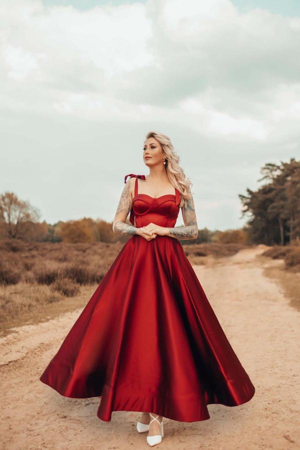 Straps Sweetheart Burgundy Prom Dress Sleeves Online - VelvetHem