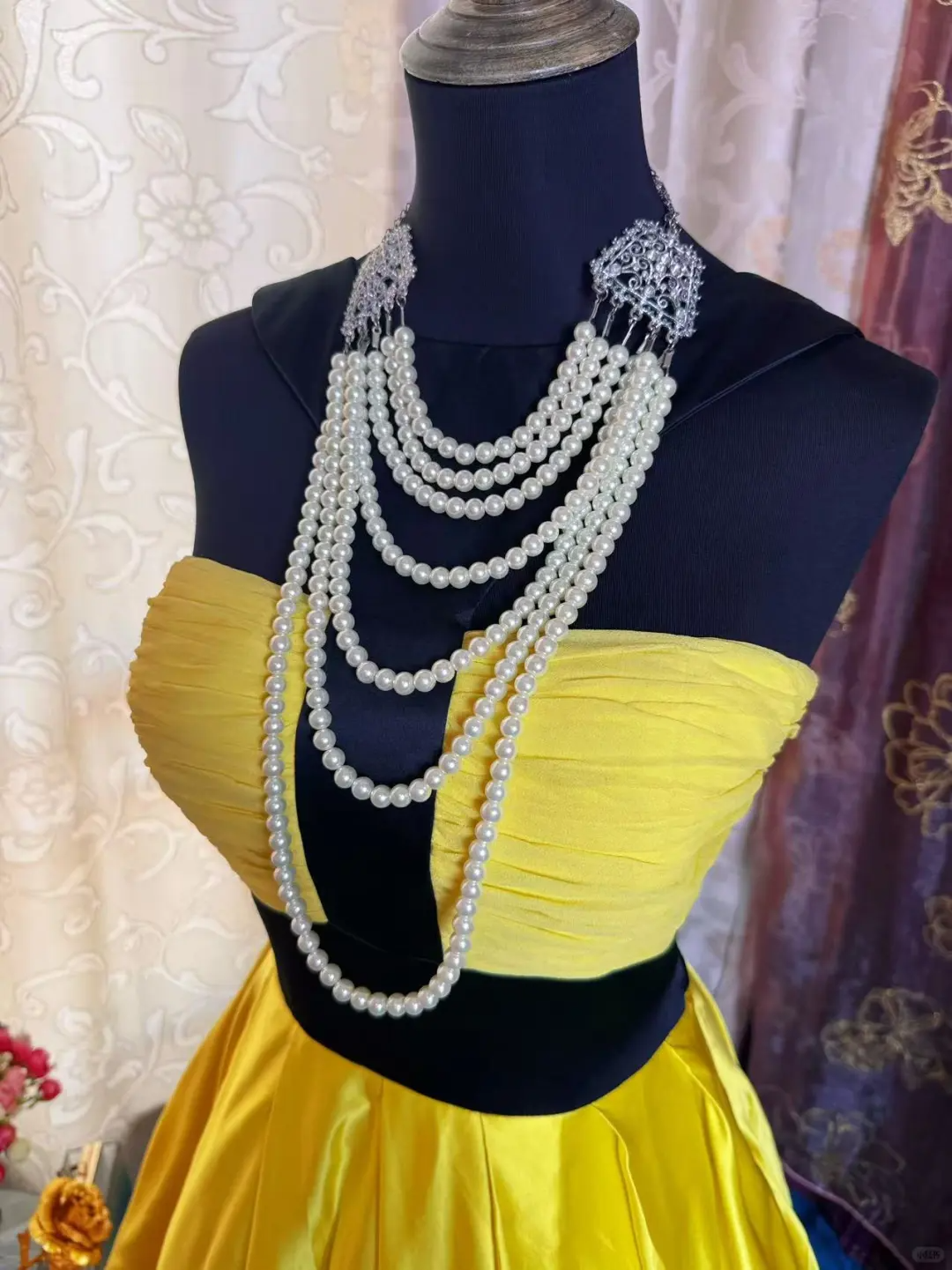 Fashion Yellow Black Splicing A Line Short Party Dress Formal Graduation Homecoming Dress - View 6 | VelvetHem