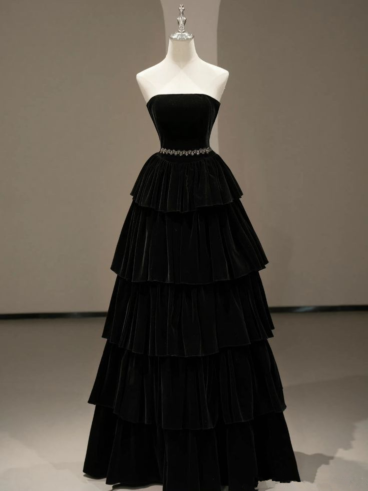 Chic Black A-line Layered Evening Dress Black Strapless Evening Gown Y4378 - VelvetHem