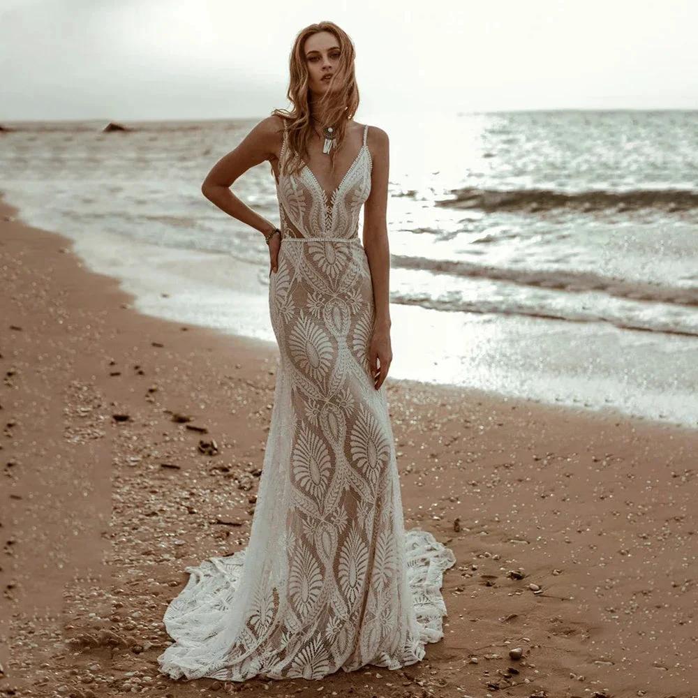 Sexy Lace V Neck Beach Mermaid Wedding Dresses 2023 Spaghetti Straps Sleeveless Bridal Dresses Backless Vestidos De Novia (ZD13456) - VelvetHem