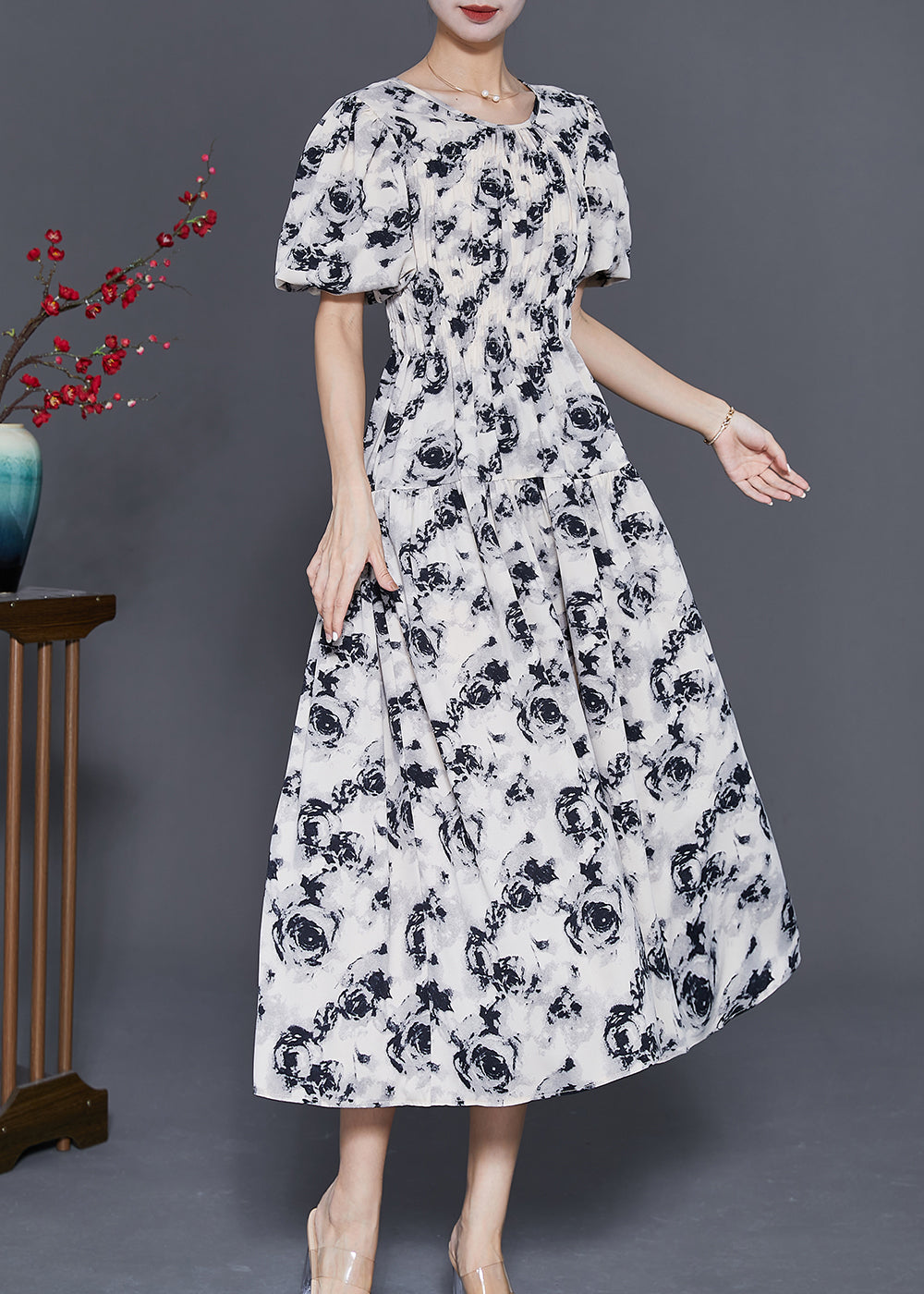 Beautifully Crafted Dress in a Classic Style