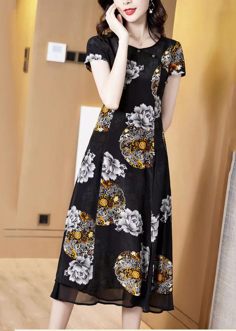 Beautifully Crafted Dress in a Classic Style