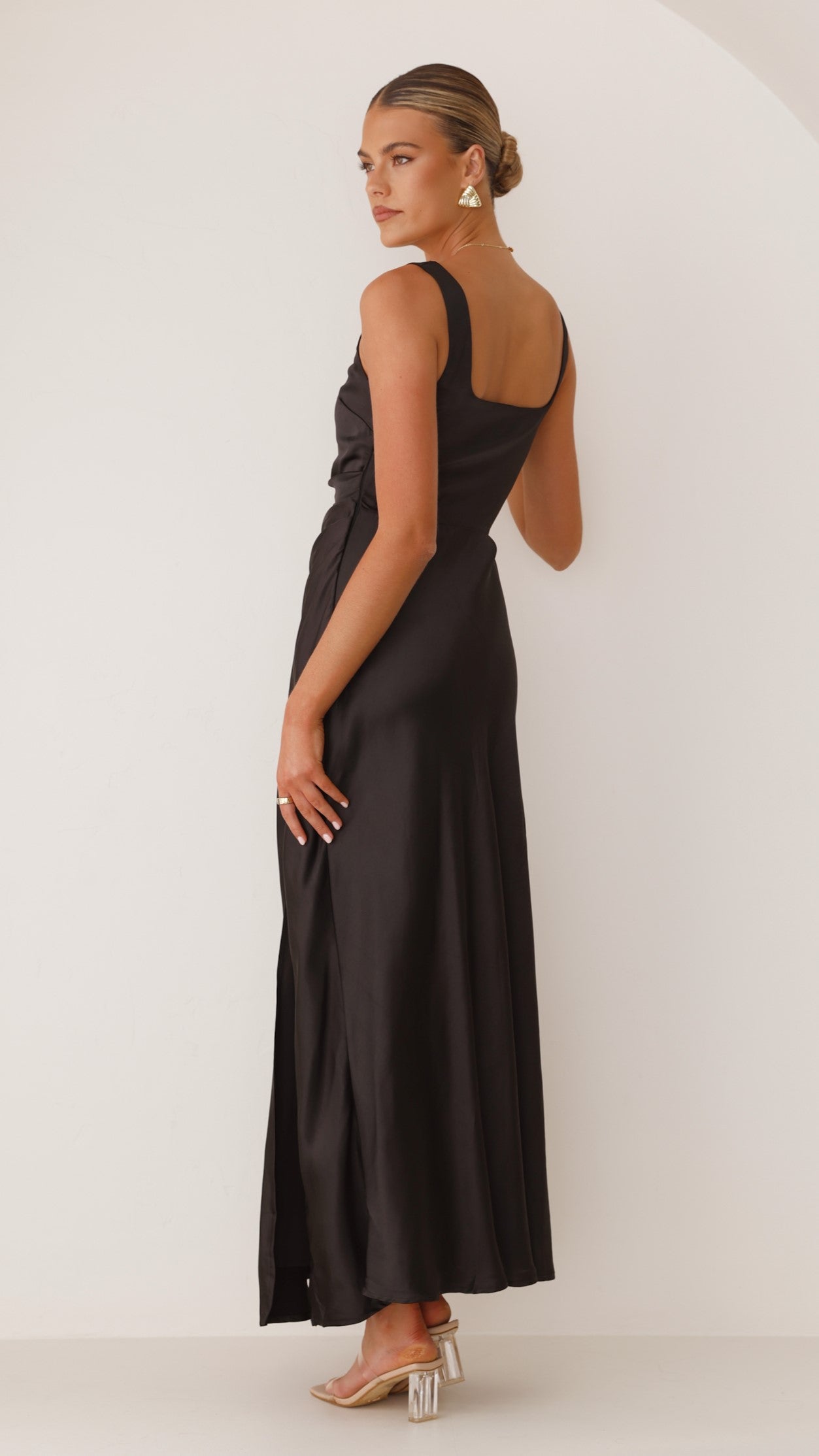 Carmen Chic Maxi Dress Black Boutique Collection