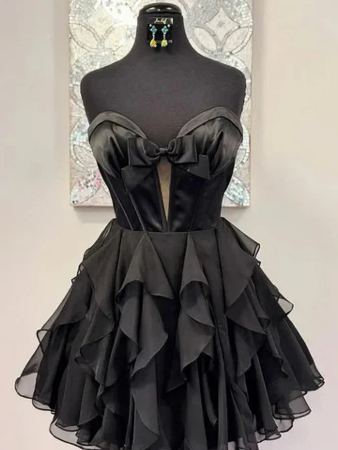 Cute A Line Sweetheart Red Tulle Short Homecoming Dress with Bowknot