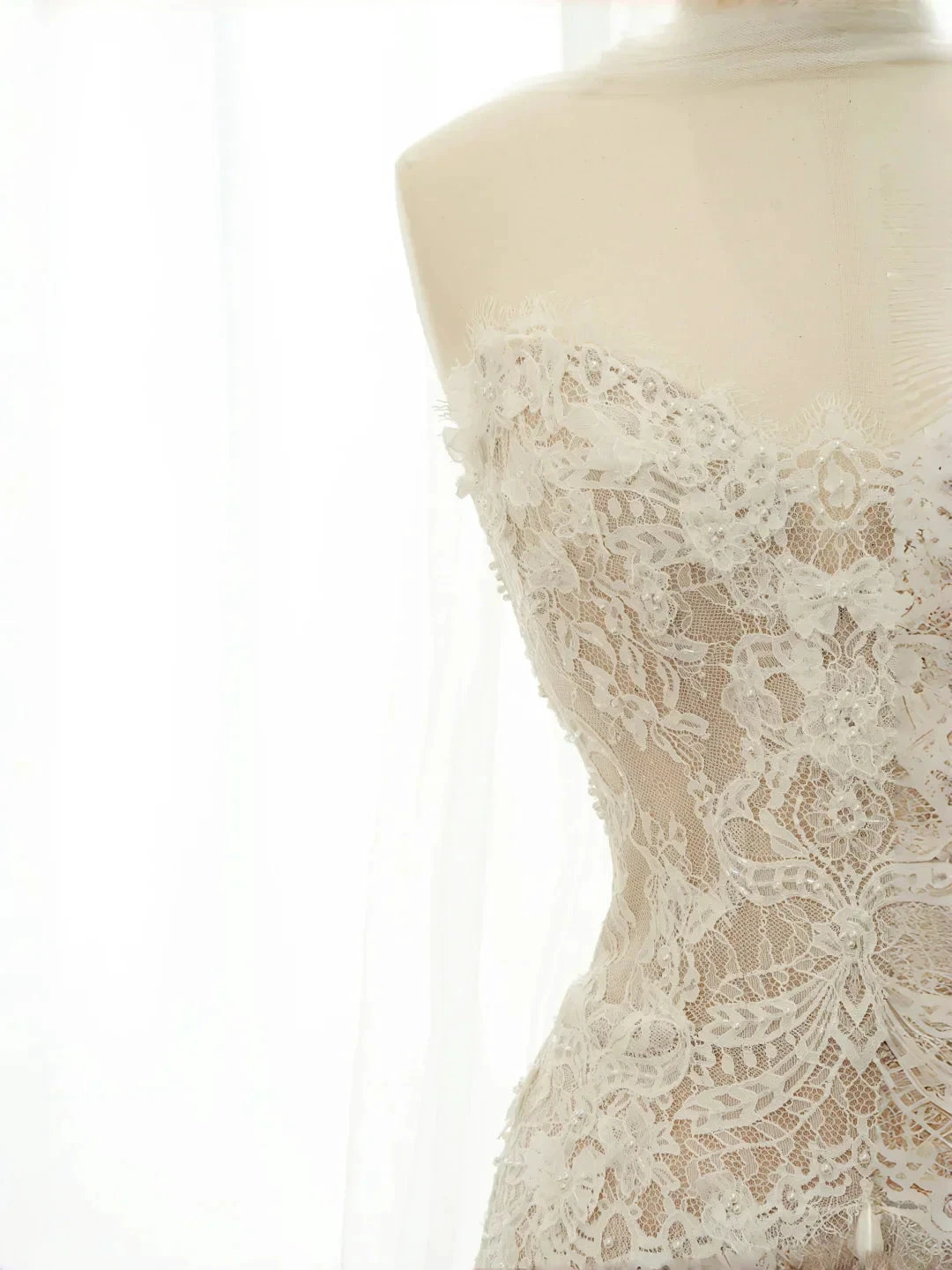 Pretty Strapless Tulle Lace Long A Line Wedding Dress,Formal Prom Evening Dress (ZD13776)
