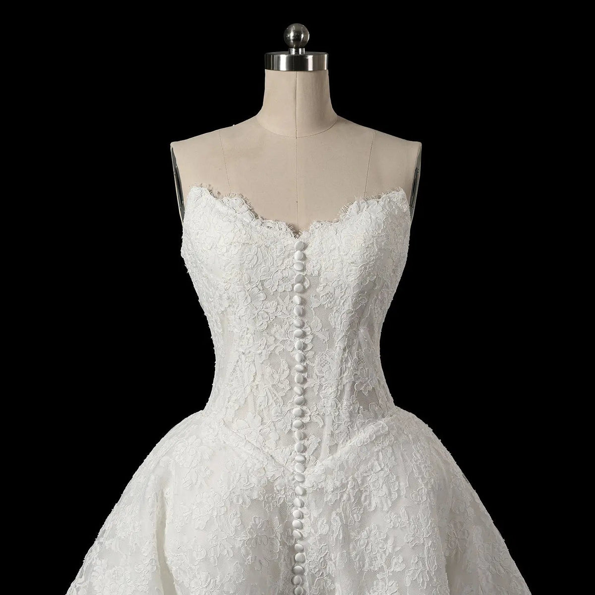 White Floral Lace Strapless Bridal Gown Sweetheart Neckline Front Button Ball Gown ZP011