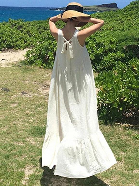 Effortlessly Elegant Dress with a Timeless Design