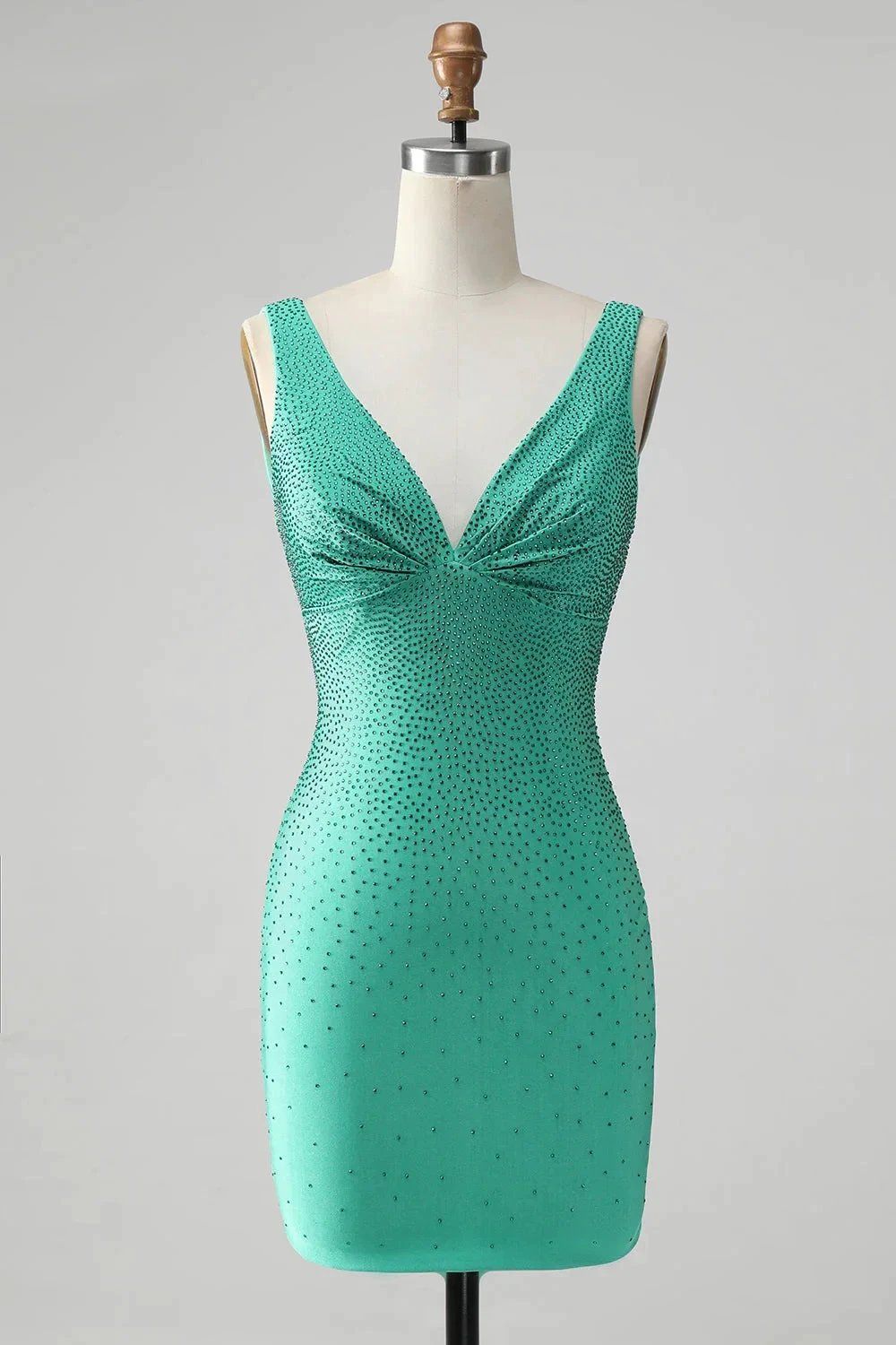 Chic Bodycon V Neck Backless Short Green Homecoming Dress with Beading (ZD11521) - VelvetHem