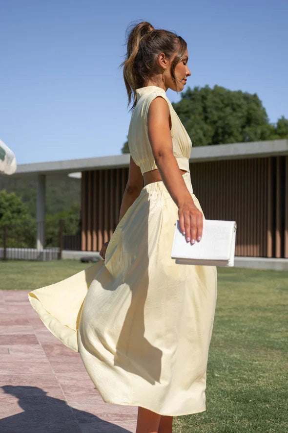Rafaela Effortless Holiday Midi Dress with Cut Out Waist and Pockets Chic Silhouette Collection