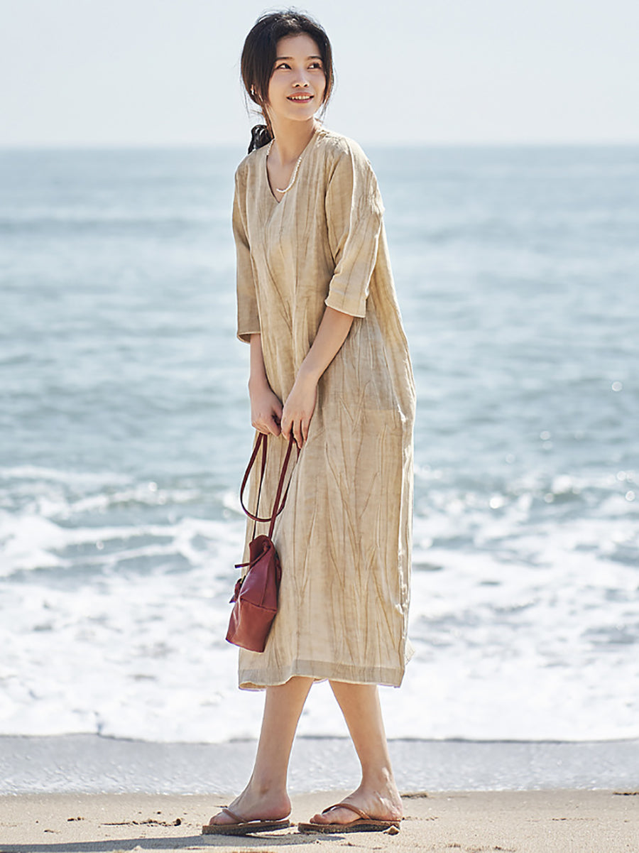 Well Tailored Dress with a Graceful Silhouette