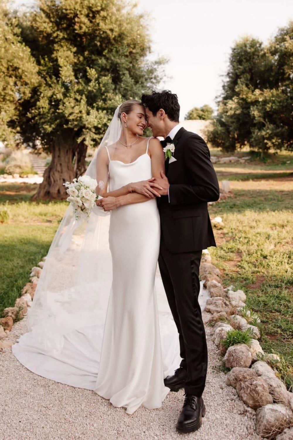 Simple Mermaid Spaghetti Straps White Long Wedding Dress - View 5 | VelvetHem