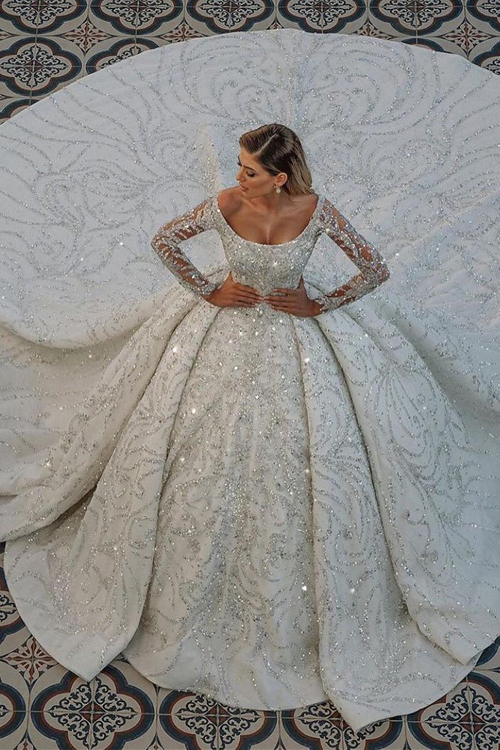 Bmbridal Long Sleeve Ball Gown Wedding Dress With Beads (ZD17404) - VelvetHem