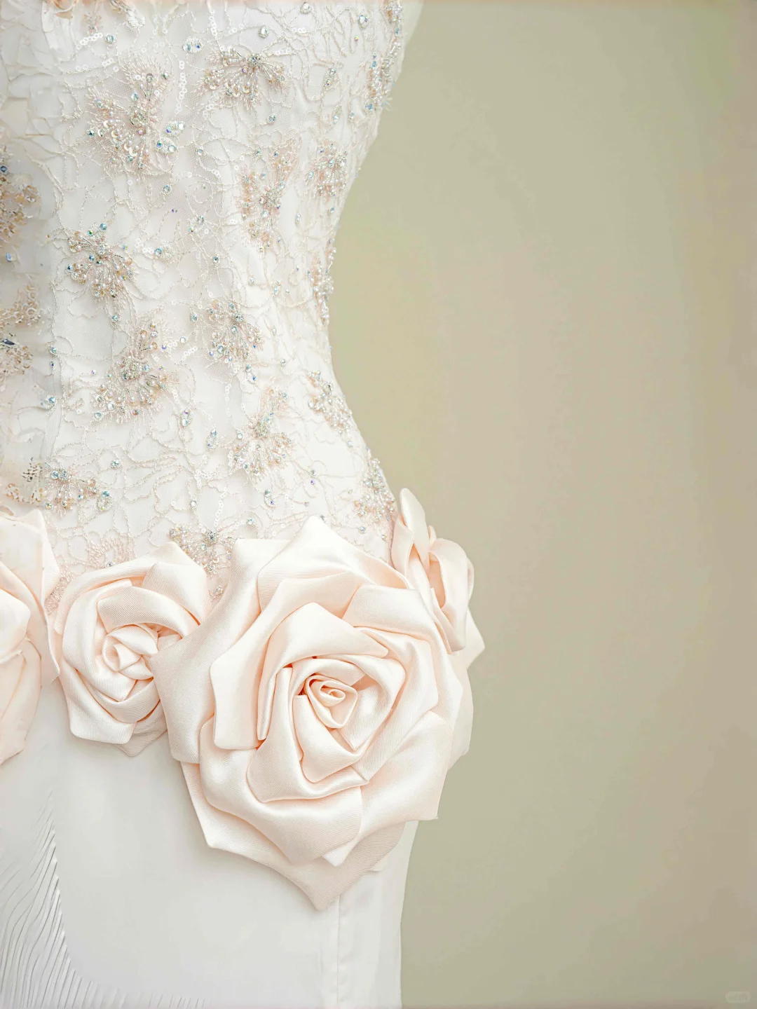 Elegant Light Pink Satin Lace Sequin Beaded Evening Dress Slit Mermaid Prom Dress Y8672