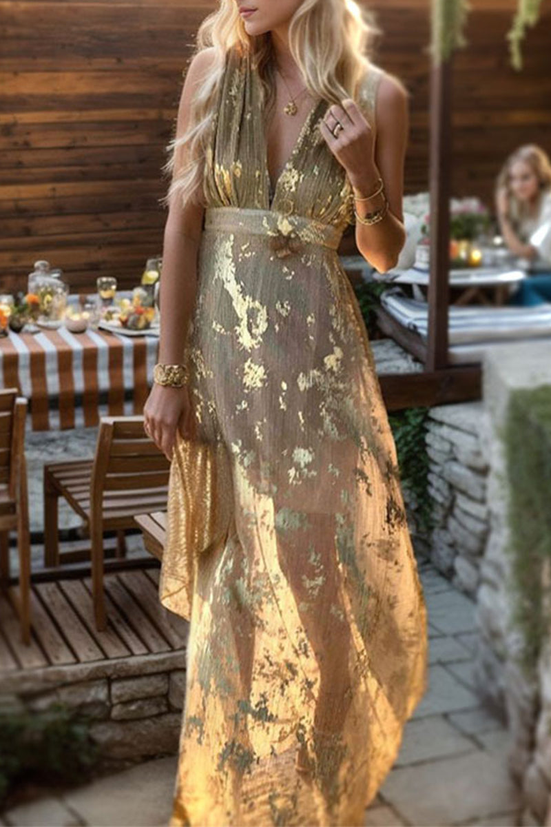 Classic Vintage & Enduringly Stylish Dress