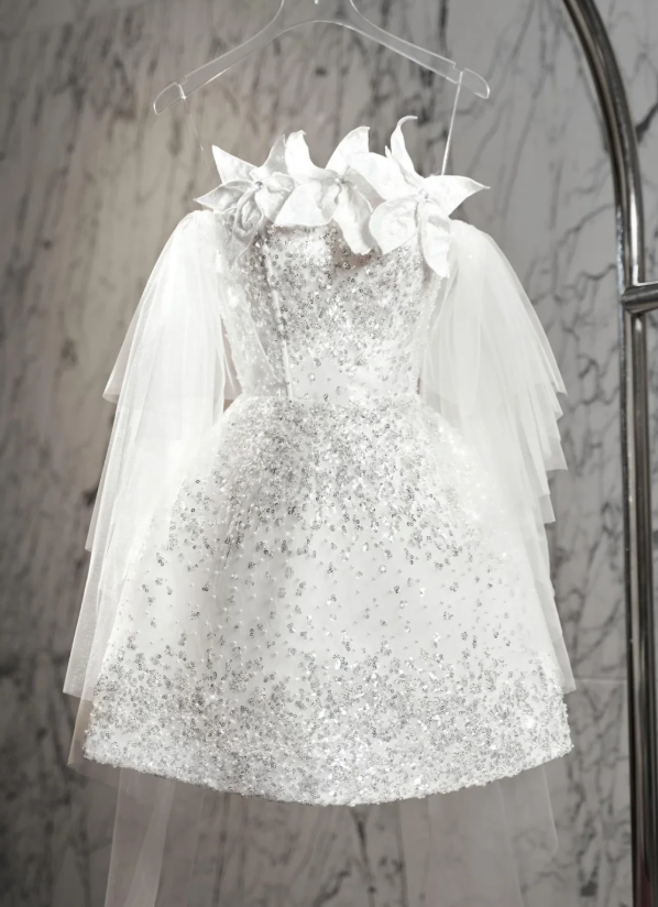 Pretty White Tulle Sequin Appliques Homecoming Dress Short Party Dress - VelvetHem