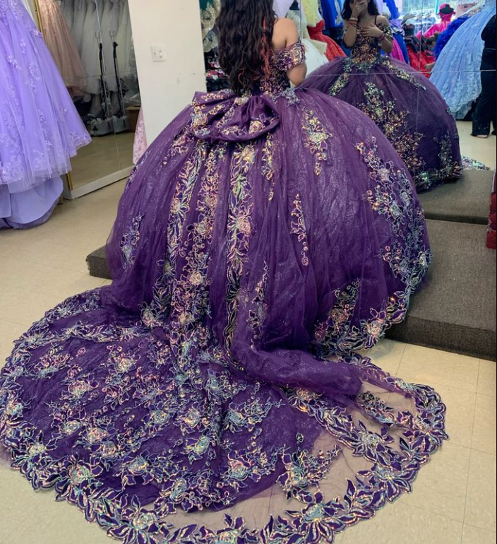 Charming Off Shoulder Princess Ball Gown Elegant Quinceanera Dress Sweet 16 Dress fg7041 - View 3 | VelvetHem