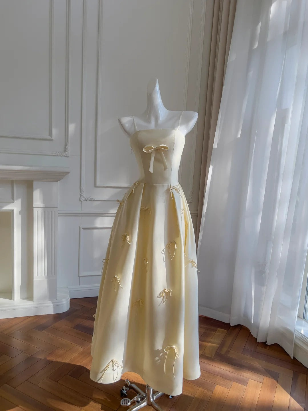 Sweet Light Yellow A-line Spaghetti Strap Bow Satin Long Prom Dress Evening Dress Bridesmaid Dress - View 6 | VelvetHem