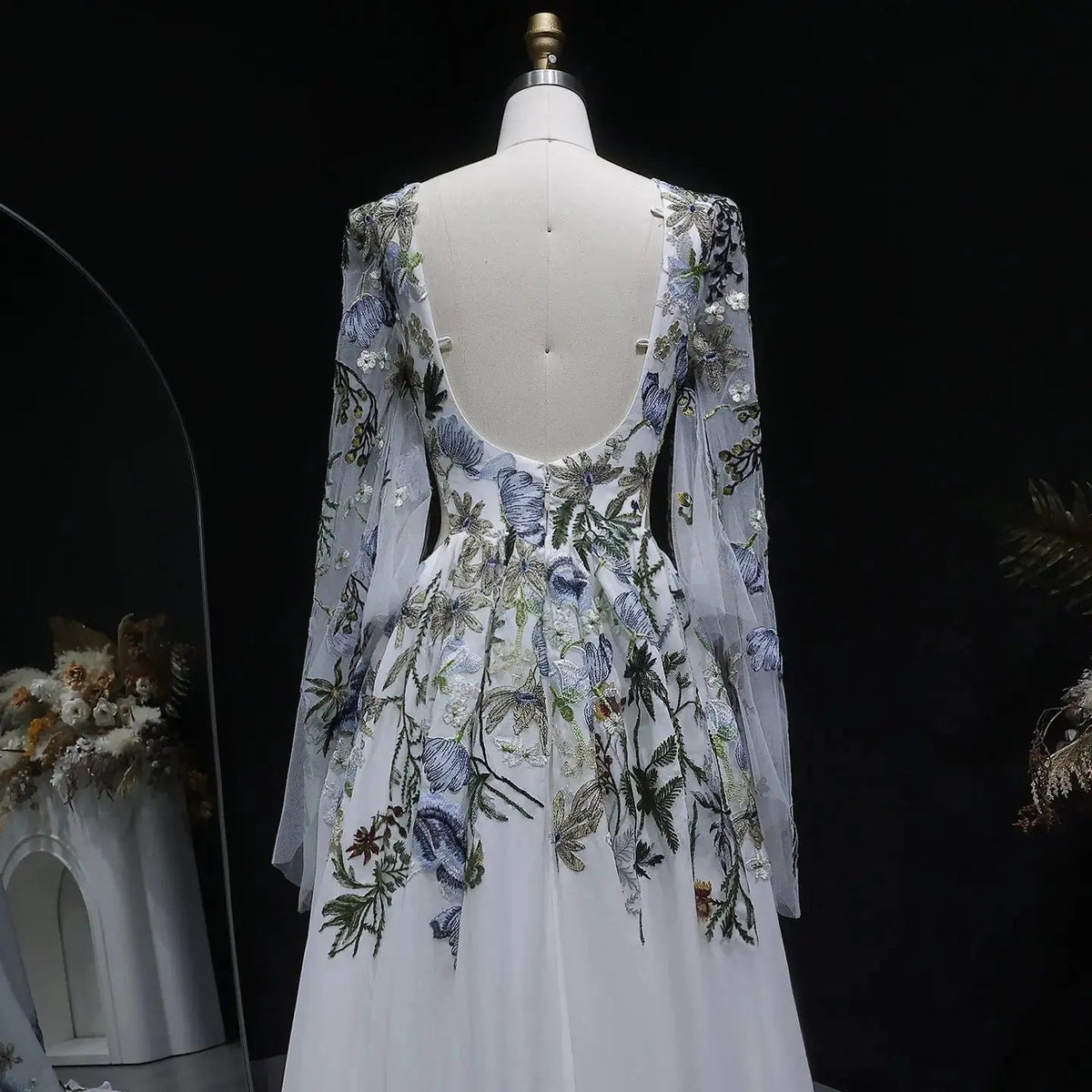 Luxury White Embroidery Long Sleeve Boho Train Wedding Dress ZP158