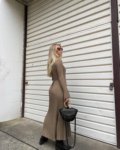 Orva Classic and Elegant Summer Dress for Women Flattering Modern Fit