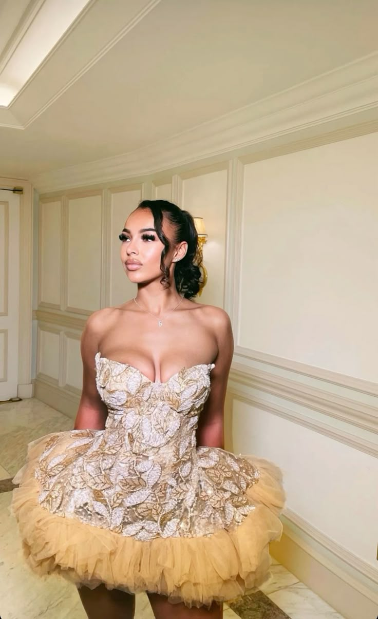 Gorgeous Sweetheart Gold Sleeveless Mini Grade Homecoming Dresses Birthday Outfit Strapless A Line Cocktail Dress