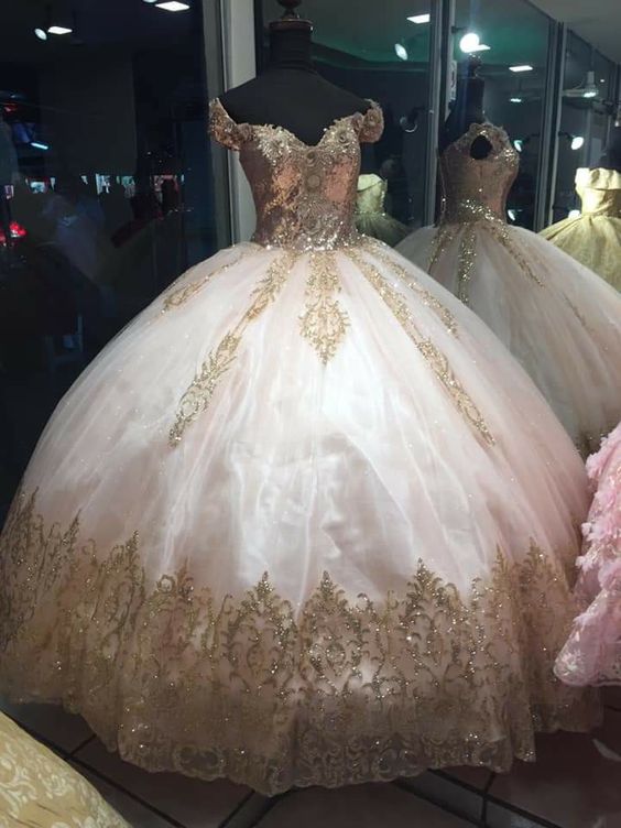 Ball Gown Long Prom Gown Elegant Evening dress - VelvetHem