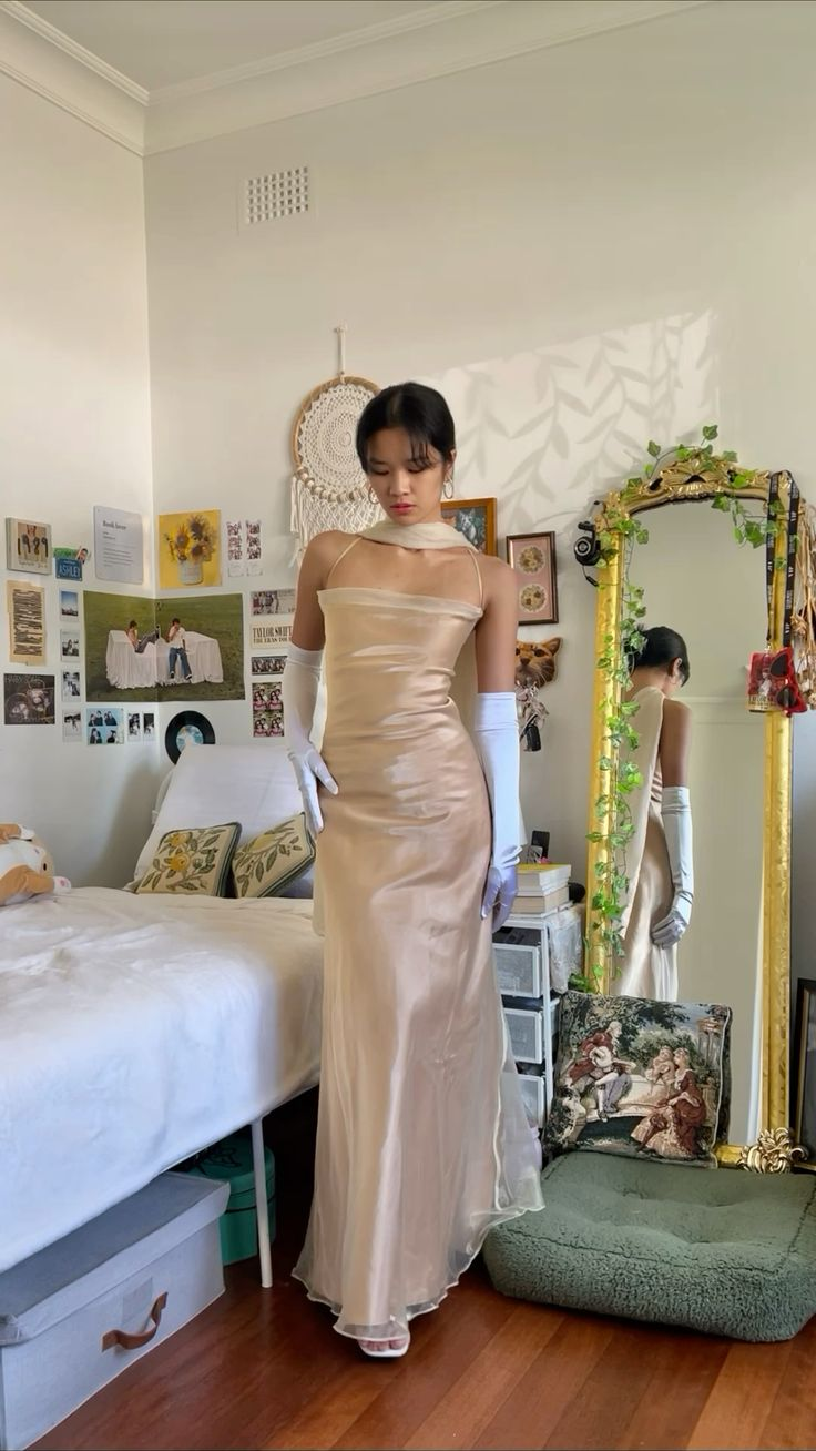 Vintage Spaghetti Stgraps Evening Dress Formal Satin Prom Dress - VelvetHem