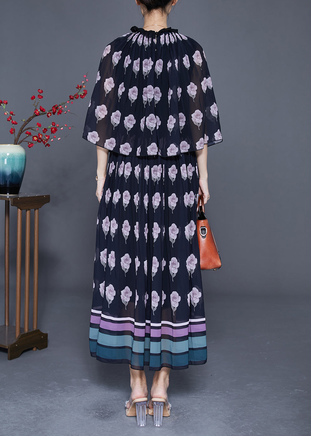 Classic Vintage Dress with a Flattering Fit
