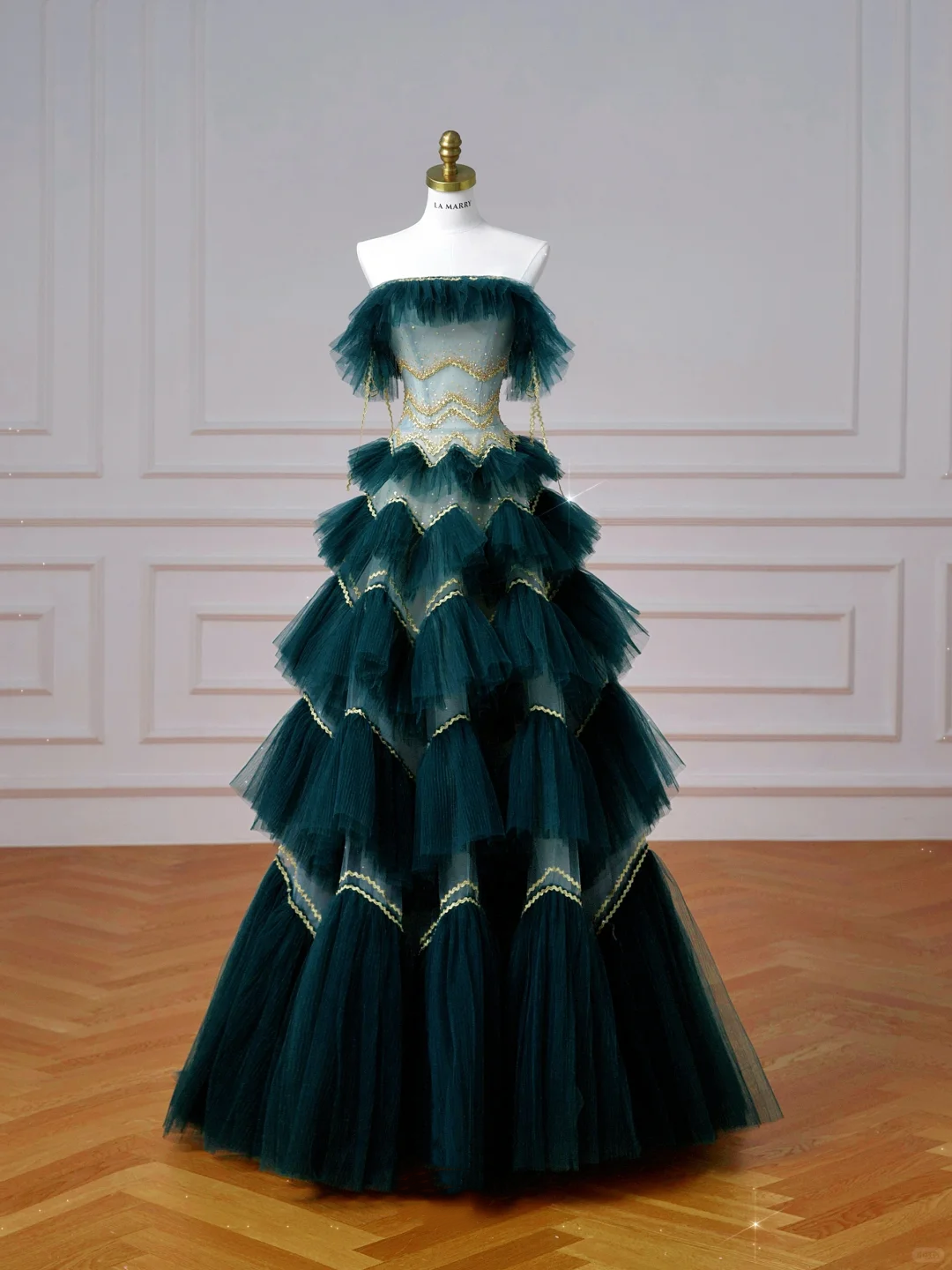 Vintage Dark Green Tulle Sequins Layered A Line Prom Dress Strapless Evening Dress Y8606 - VelvetHem
