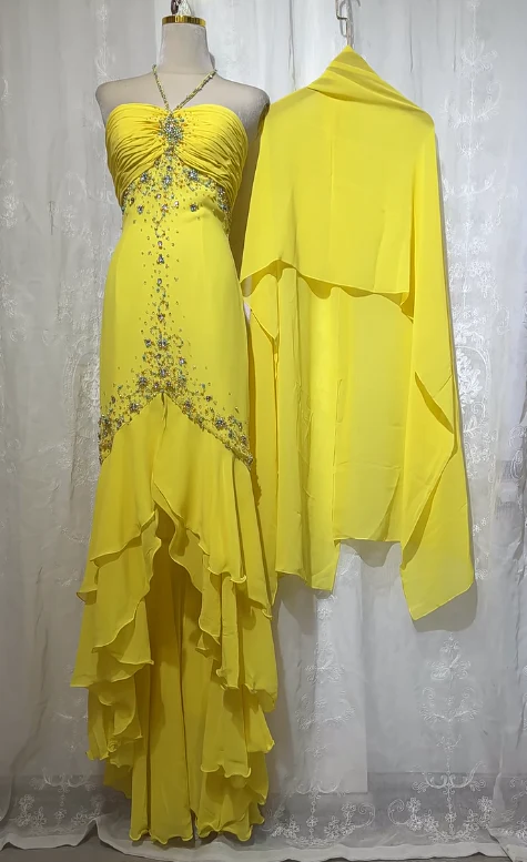 Stunning Yellow Halter Neck Sheath Chiffon Beaded Hi-Lo Prom Dresses Elegant Wedding Guest Dresses