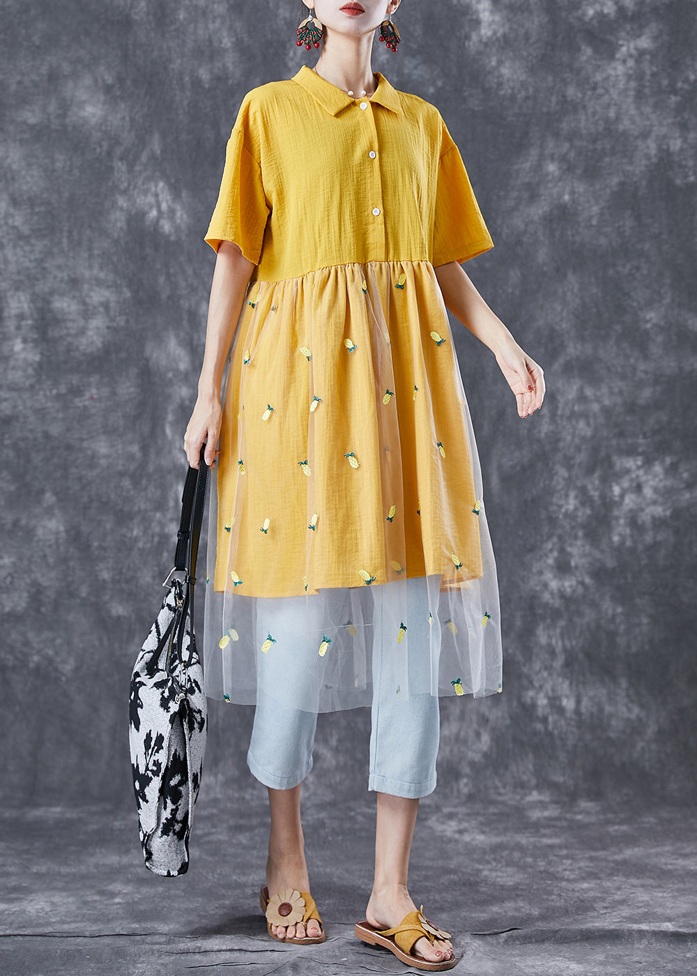 Effortlessly Elegant Dress with a Timeless Design