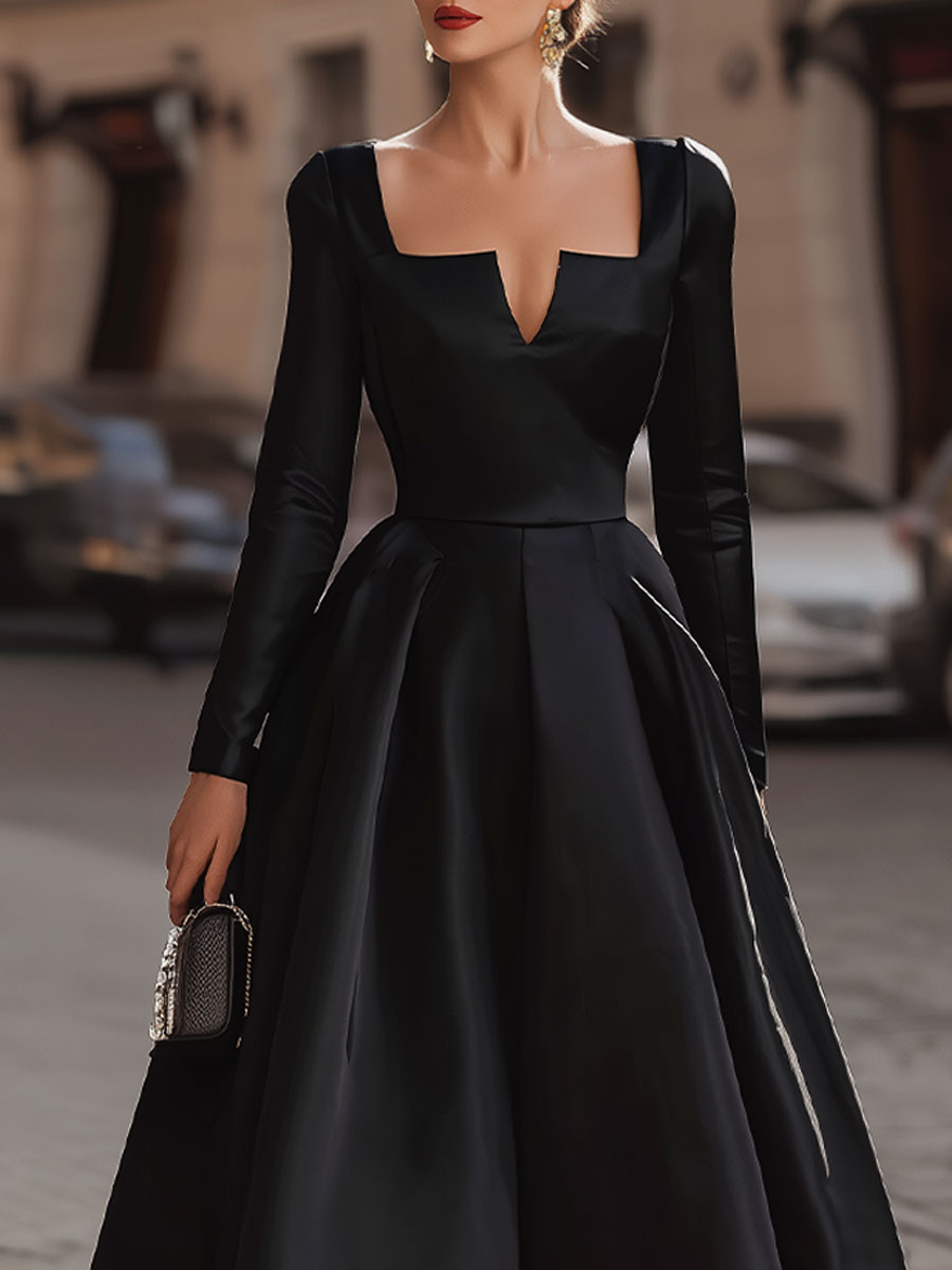 Fitted Bodice Black Long Gown With Volume
