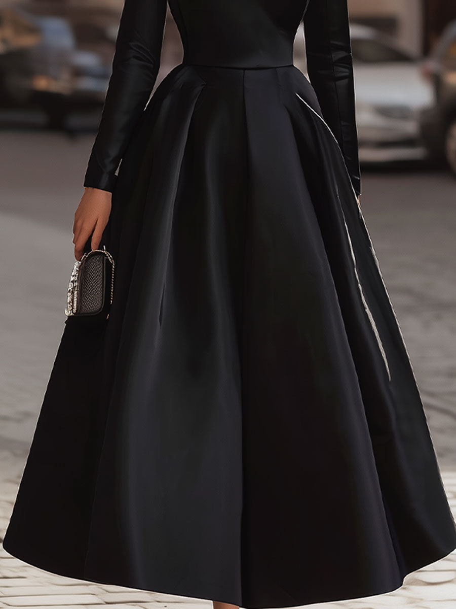 Fitted Bodice Black Long Gown With Volume