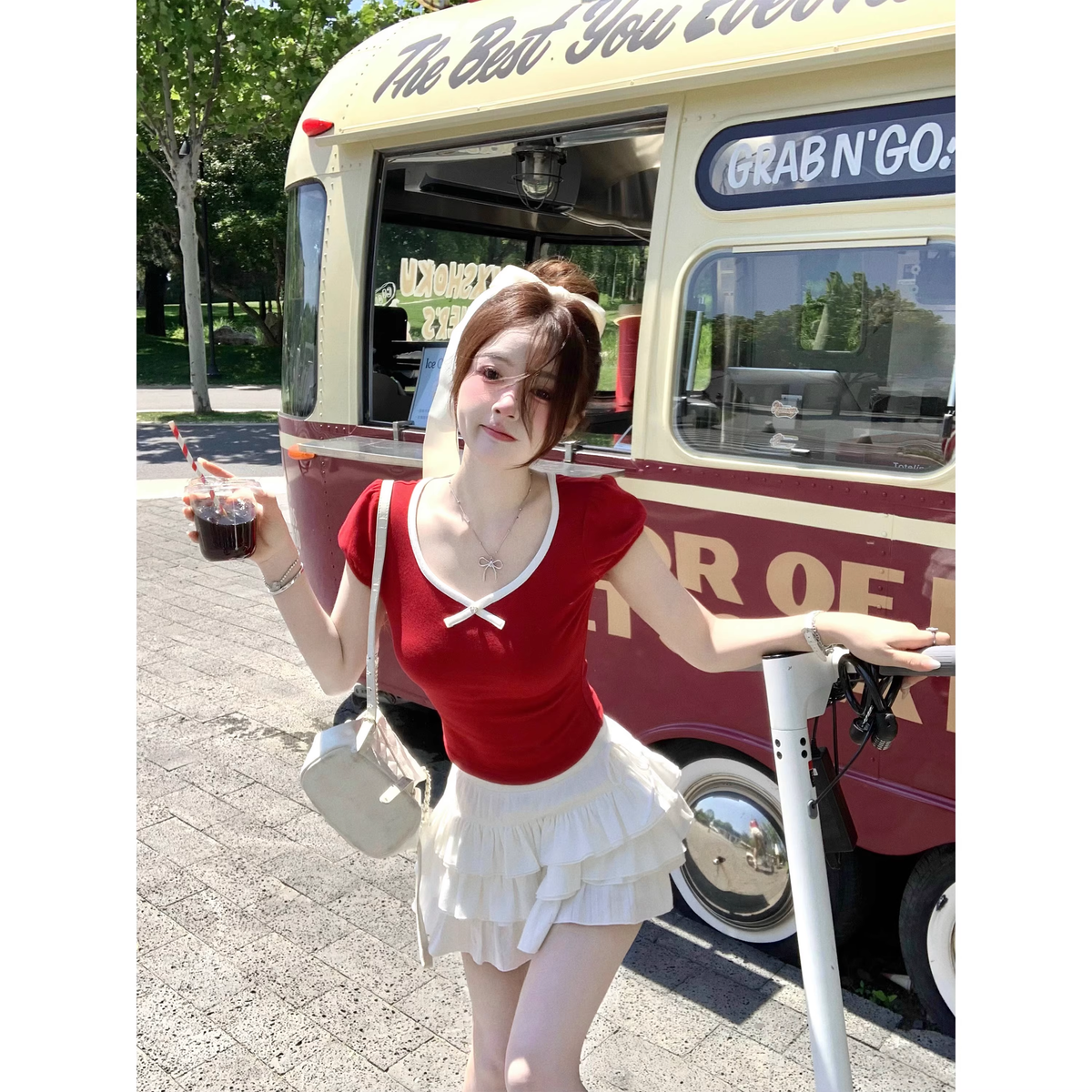Red T-shirt for spring A52 - VelvetHem