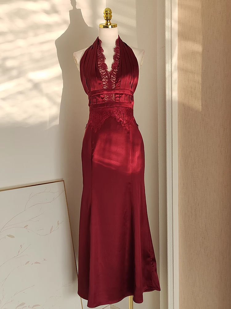 Sexy Sheath V neckline Satin Homecoming Dresses Burgundy Birthday Outfits - VelvetHem
