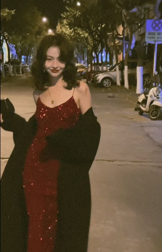 Sexy Mermaid Red Sequin Red Evening Dresses - VelvetHem