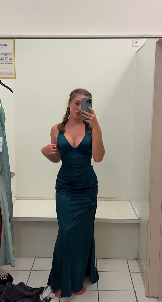 Charming Sheath/Column Prom Dress,Modest Evening Dress - VelvetHem
