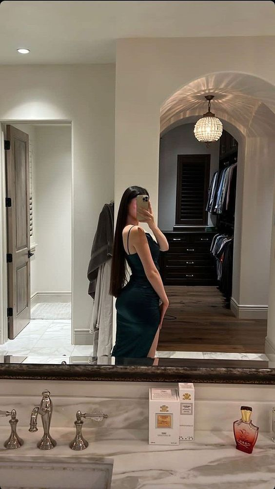 Simple Green Slit Prom Dress Spaghetti Straps Party Evening Dress - View 2 | VelvetHem