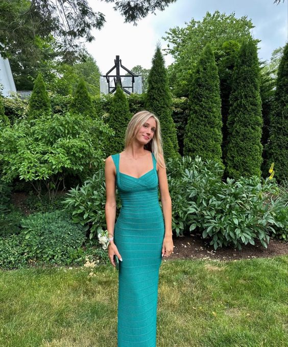 Elegant Sheath Green Sleeveless Prom Dress,Trendy Prom Gown - VelvetHem