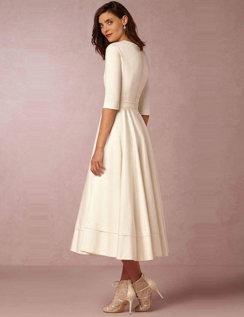 2025 Wedding Dress Half Sleeves Vintage Bridal Gown