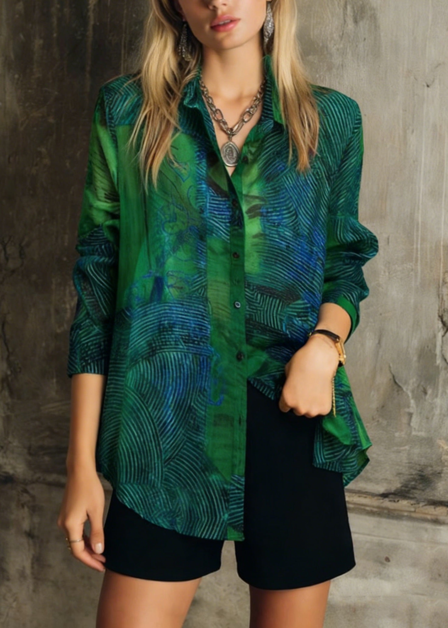 Beautifully Crafted Shirt in a Classic Style