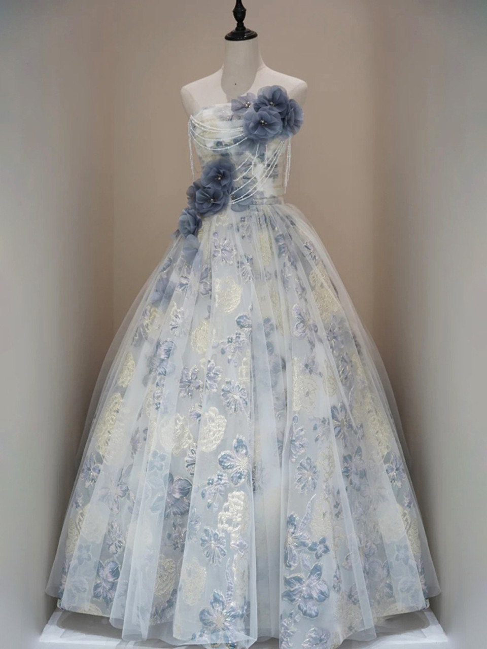 Blue Tulle Flower Strapless Pleated Prom Dress Beautiful Ball Gown - VelvetHem