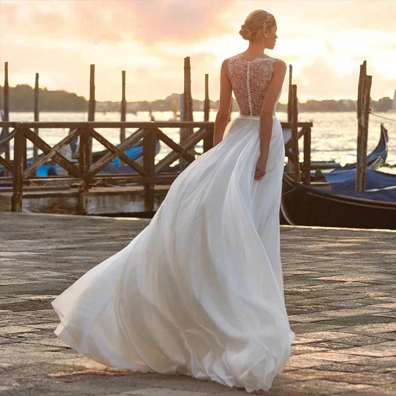 Chiffon V-Neck Wedding Dresses Sleeveless Elegant Lace Applqiues Boho A-Line Bride Gowns For Women Vestidos De Novia (ZD13541)