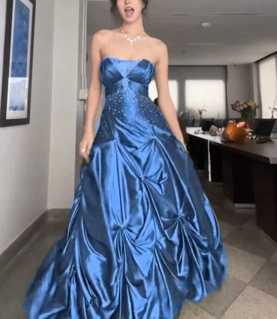 Retro Ball Gown Strapless Green Ruffles Satin Long Party Dress Prom Dresses - View 9 | VelvetHem