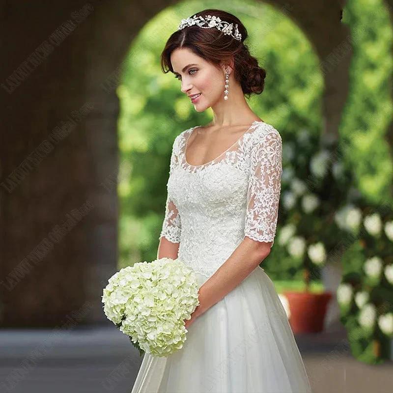 Lace Half Sleeves Wedding Dress For Bridal Illusion Appliques Buttons Back robe de mariée grande taille Custom Made (ZD13503)