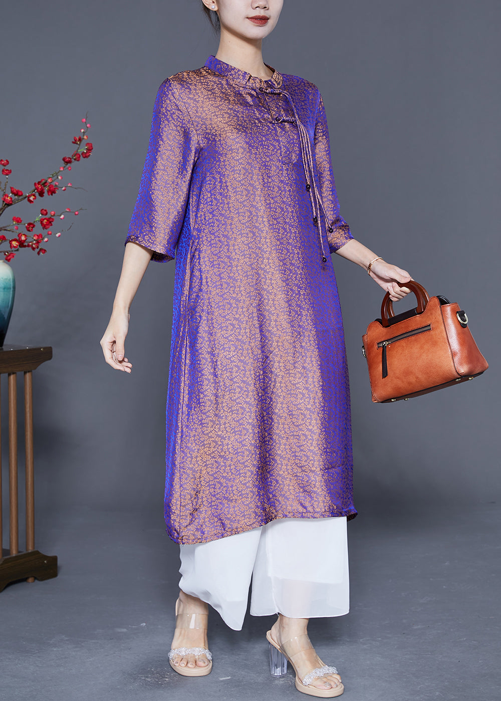 Sophisticated Dress with a Clean Classic Look