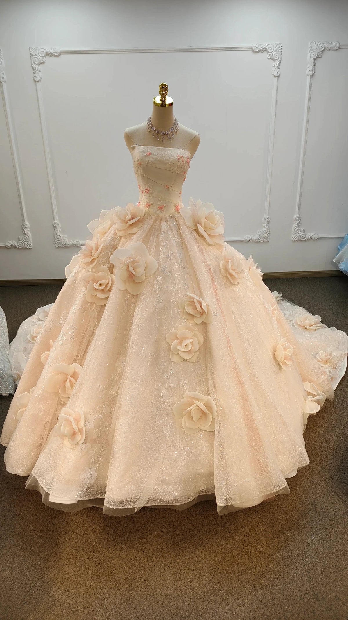 Romantic Blush Ball Gown Strapless 3D Rose Embellished Beaded Wedding Dress with Sparkling Train Ye-2019 (ZD16796) - VelvetHem