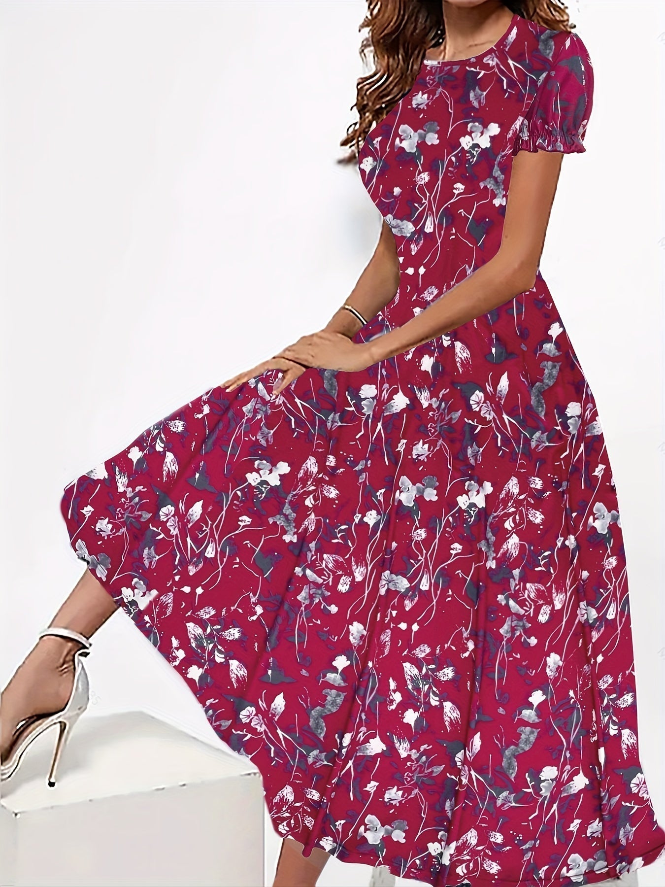 Pilar Effortless and Elegant Summer Dress for Women Relaxed Modern Fit
