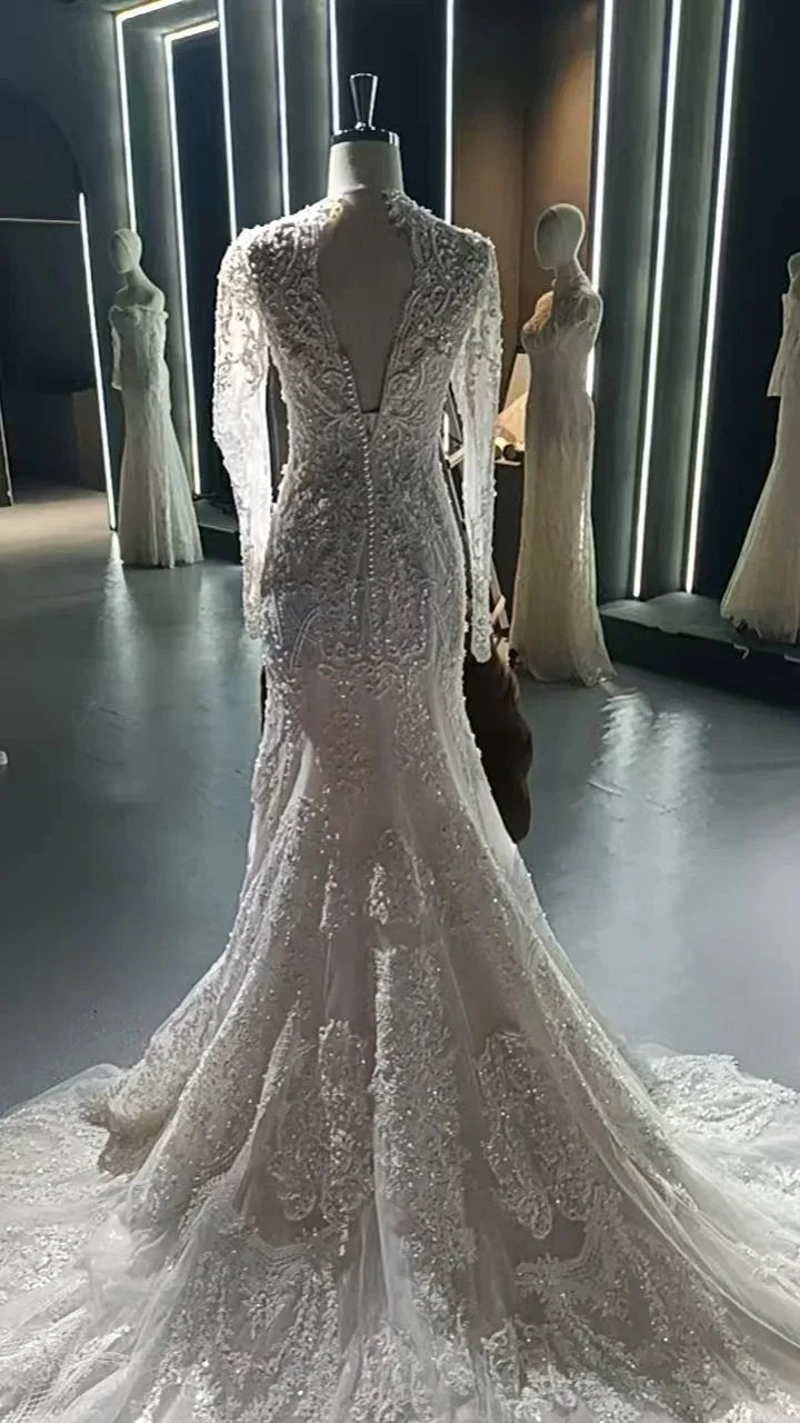 V-neck long sleeved luxurious nail bead trailing bridal veil (ZD16770)